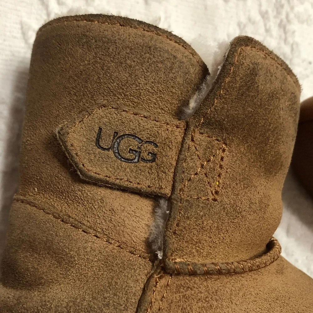 UGG Size 7T Toddler Chestnut Suede Shearling Boots